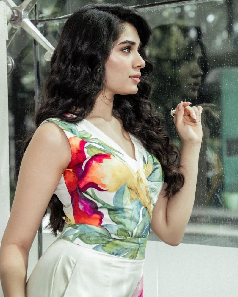krithi-shetty-beauty-queen